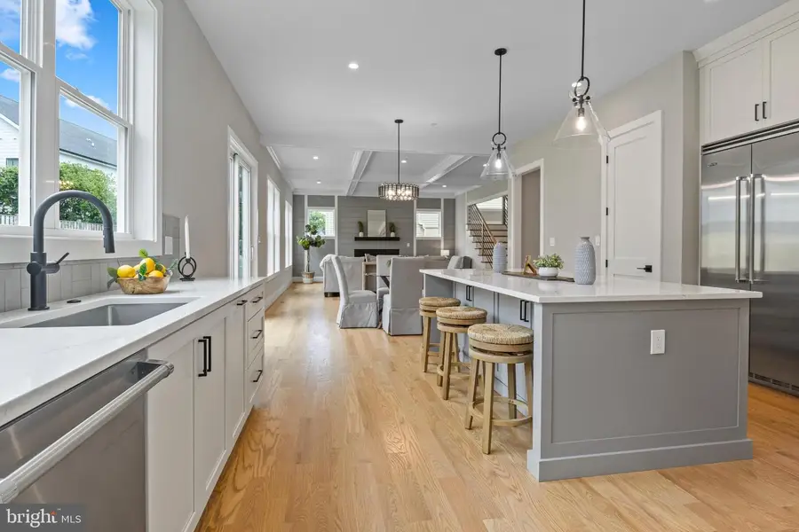 5912 Kingswood Rd, Bethesda, MD 20814 - #2