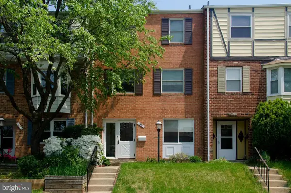 55 Timber Rock Rd, GAITHERSBURG, MD 20878