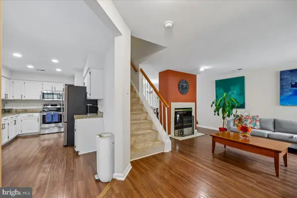 32 Amarillo Ct #121, GERMANTOWN, MD 20874
