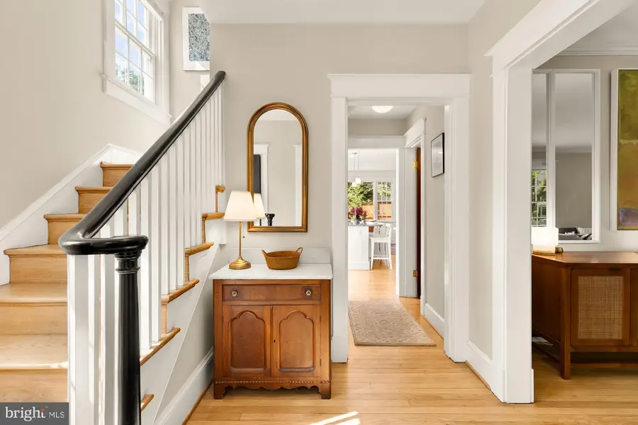 107 Grafton St, Chevy Chase, MD 20815 - #2