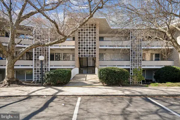 7529 Spring Lake Dr #7529-c1, BETHESDA, MD 20817