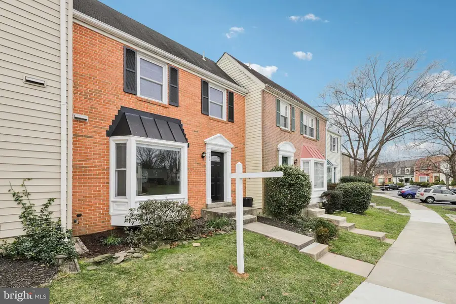 106 Lamont Ln, Gaithersburg, MD 20878 - #2