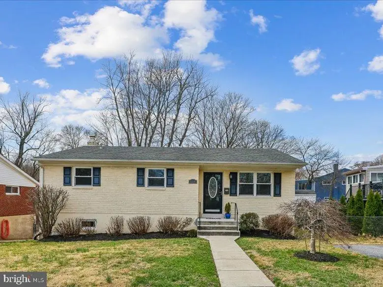 11310 Ashley Dr, North Bethesda, MD 20852 - #1