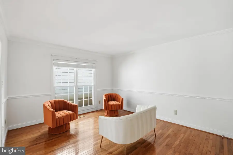 8507 Tindal Springs Dr, Montgomery Village, MD 20886 - #3