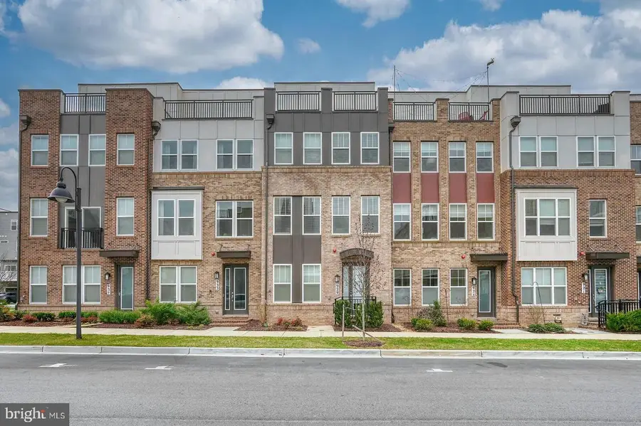 929 Rockwell Ave, Gaithersburg, MD 20878 - #2