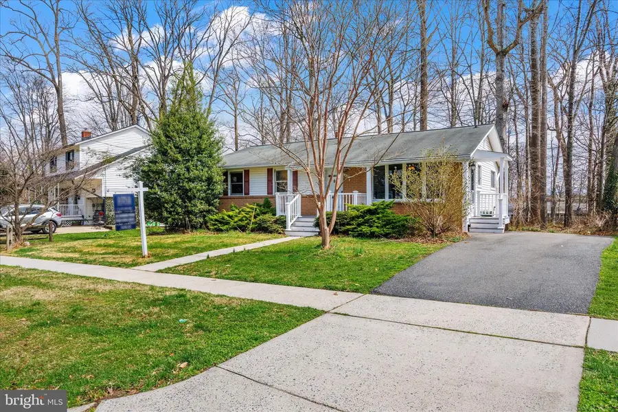 14103 Chadwick Ln, Rockville, MD 20853 - #2