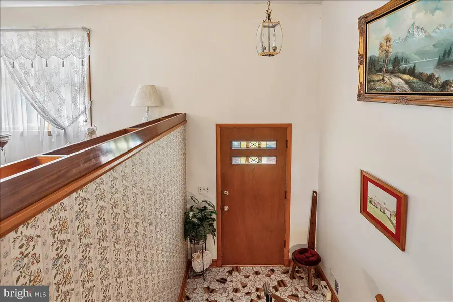 21909 Frederick Rd, Boyds, MD 20841 - #2