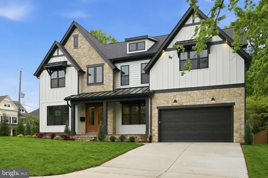 3301 Winnett Rd, Chevy Chase, MD 20815 - #2
