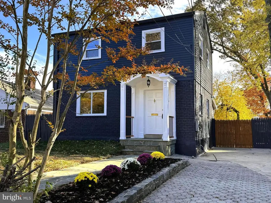 717 Ludlow St, Takoma Park, MD 20912 - #2