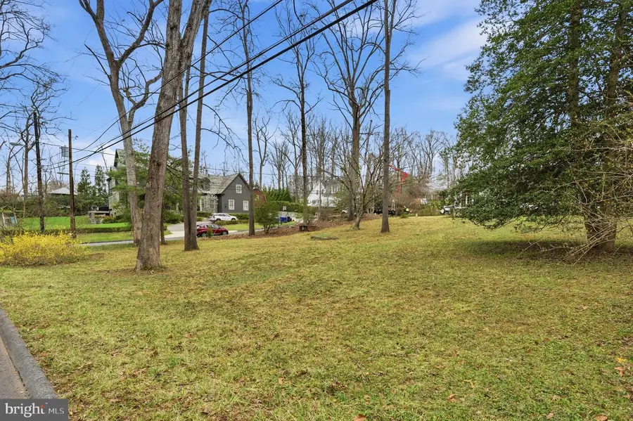 9010 Bradgrove, Bethesda, MD 20817 - #3