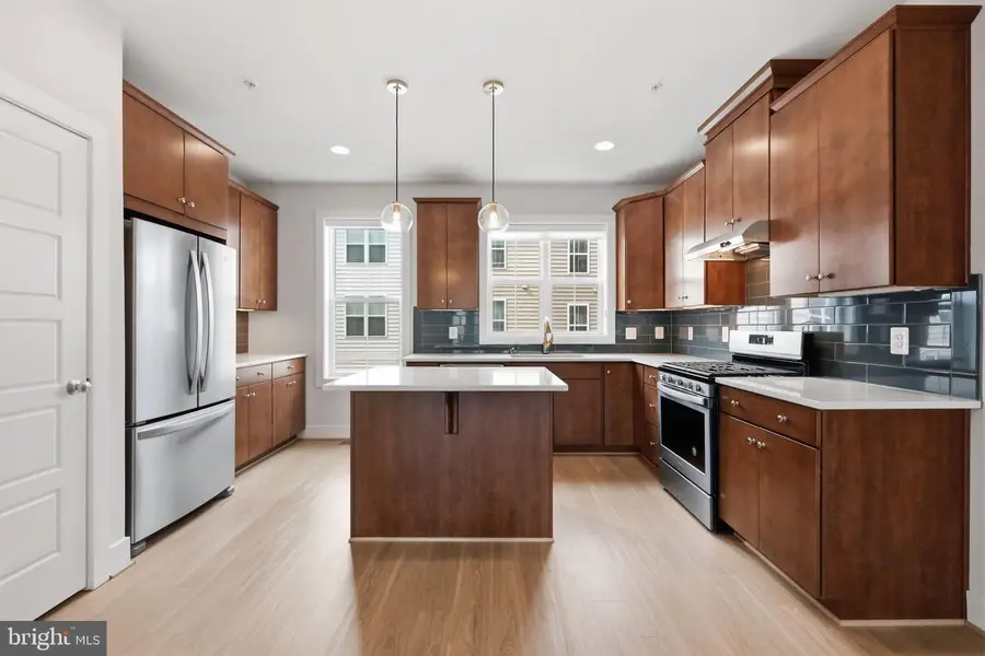 12626 Layhill Rd, Silver Spring, MD 20906 - #2