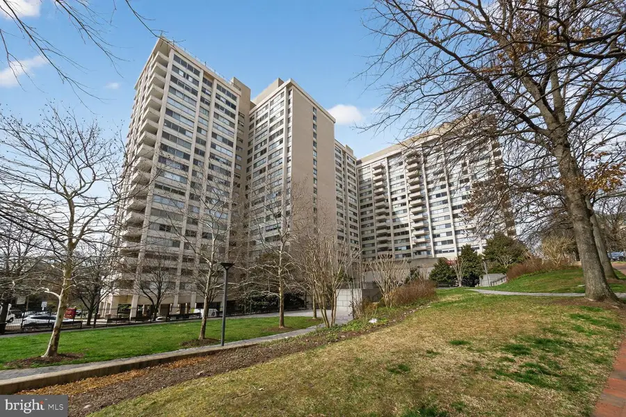 5500 Friendship Blvd #1423n & 1424n, Chevy Chase, MD 20815 - #2