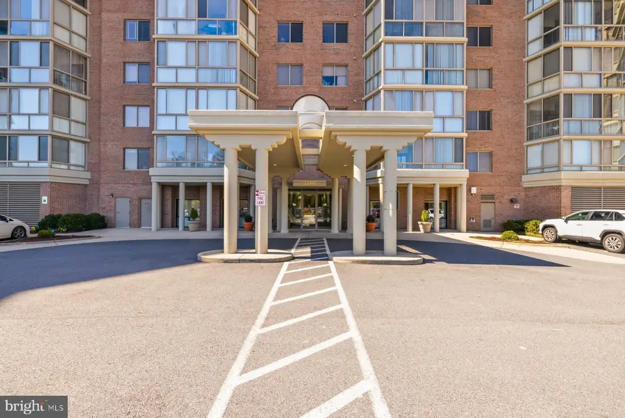 3200 N Leisure World Blvd #111, Silver Spring, MD 20906 - #3