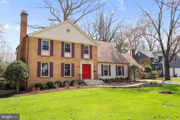 11209 Farmland Dr, ROCKVILLE, MD 20852