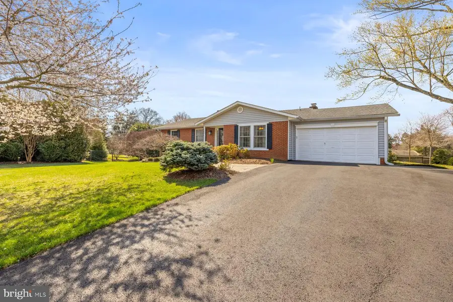 13316 Pepper Ct, Germantown, MD 20874 - #2