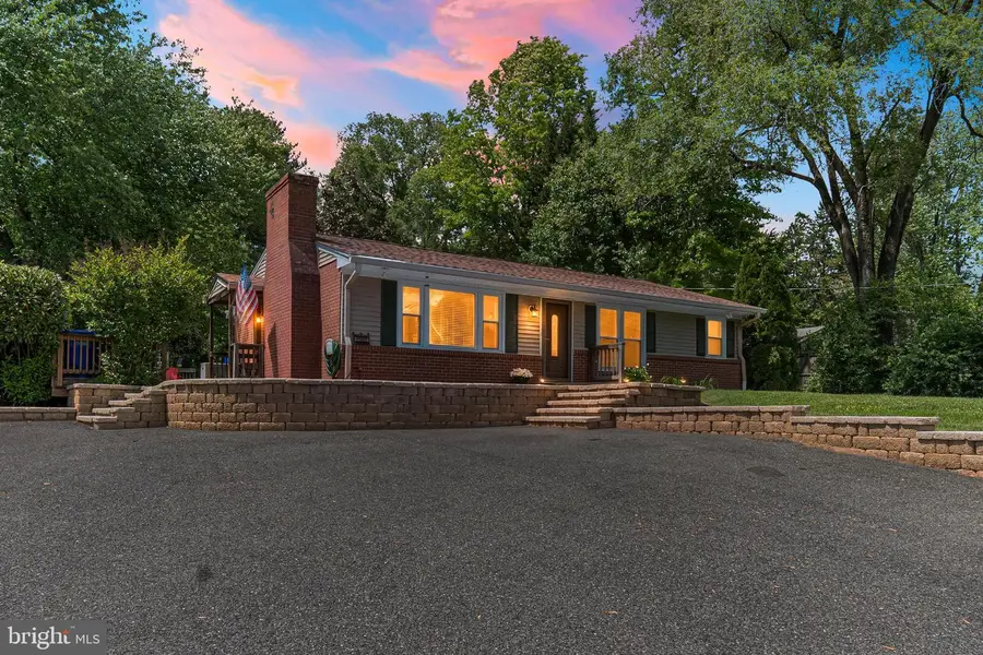 26800 Howard Chapel Dr, Damascus, MD 20872 - #3