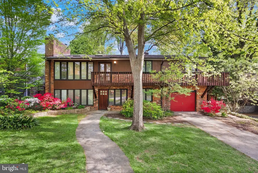 5927 Onondaga Rd, Bethesda, MD 20816 - #2