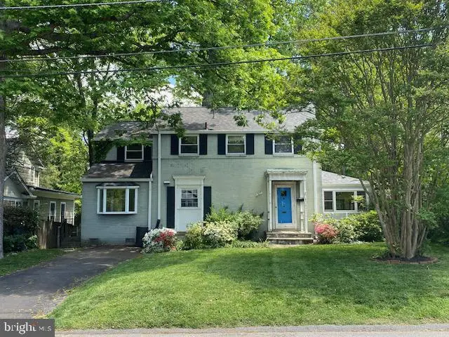 5707 Harwick Rd, Bethesda, MD 20816 - #1