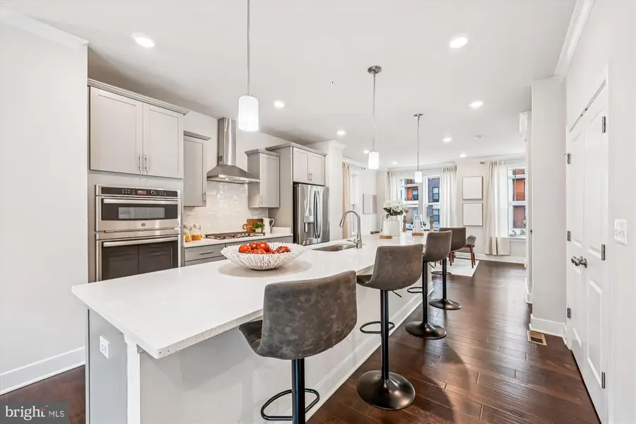 108 Salinger Dr, Gaithersburg, MD 20878 - #2