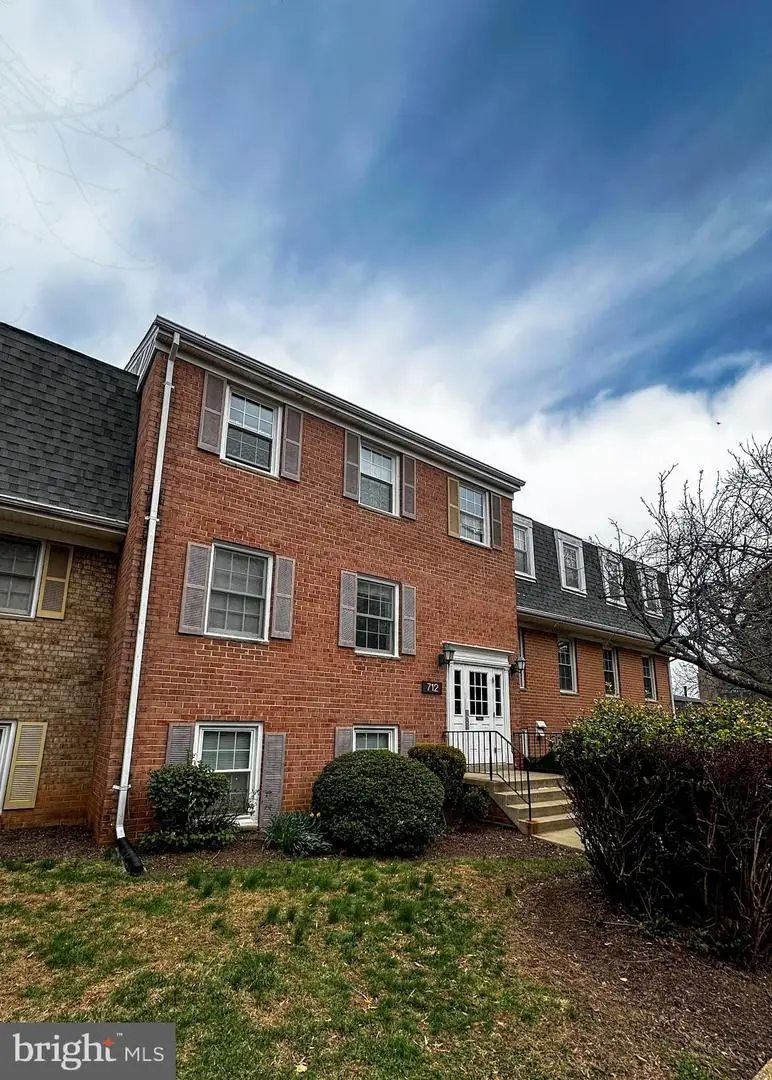 712 Quince Orchard Blvd #712-10, Gaithersburg, MD 20878 - #1