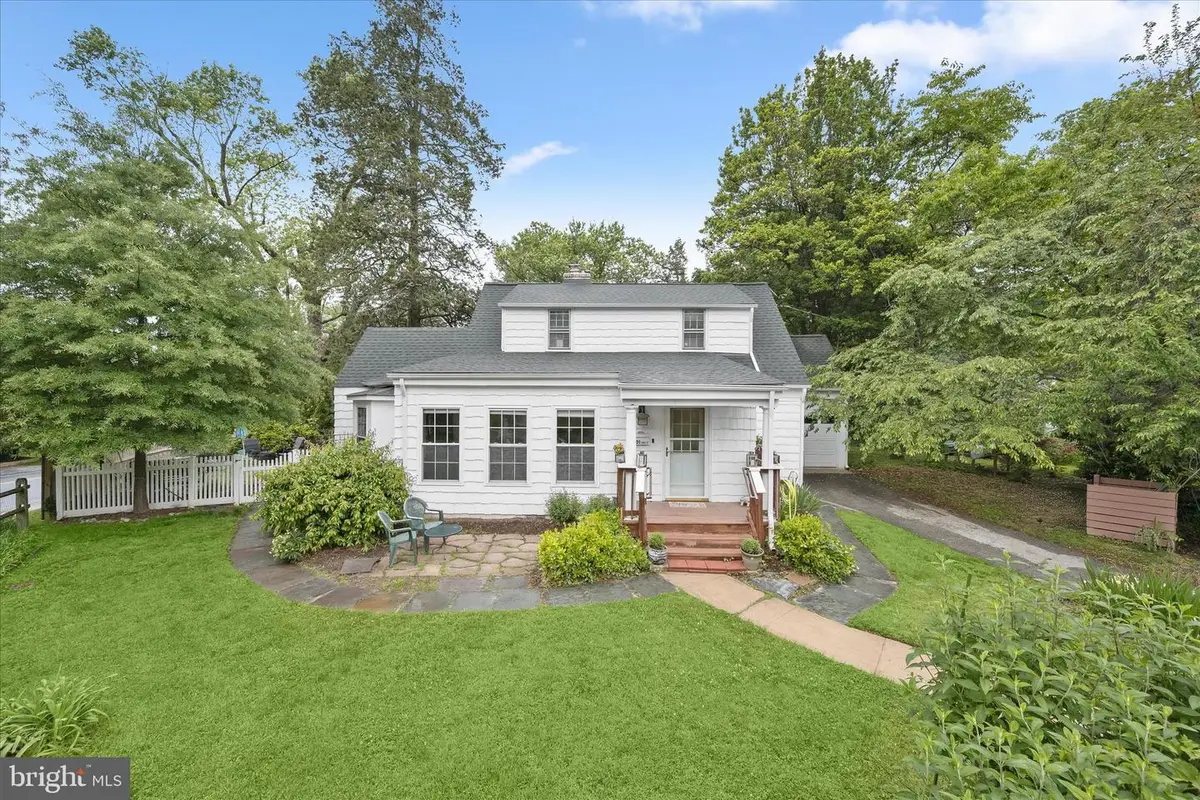 301 Dale Dr, Silver Spring, MD 20910 - #1