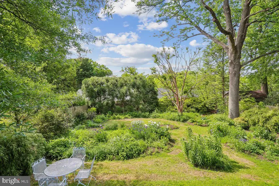 6404 Western Ave, Chevy Chase, MD 20815 - #3