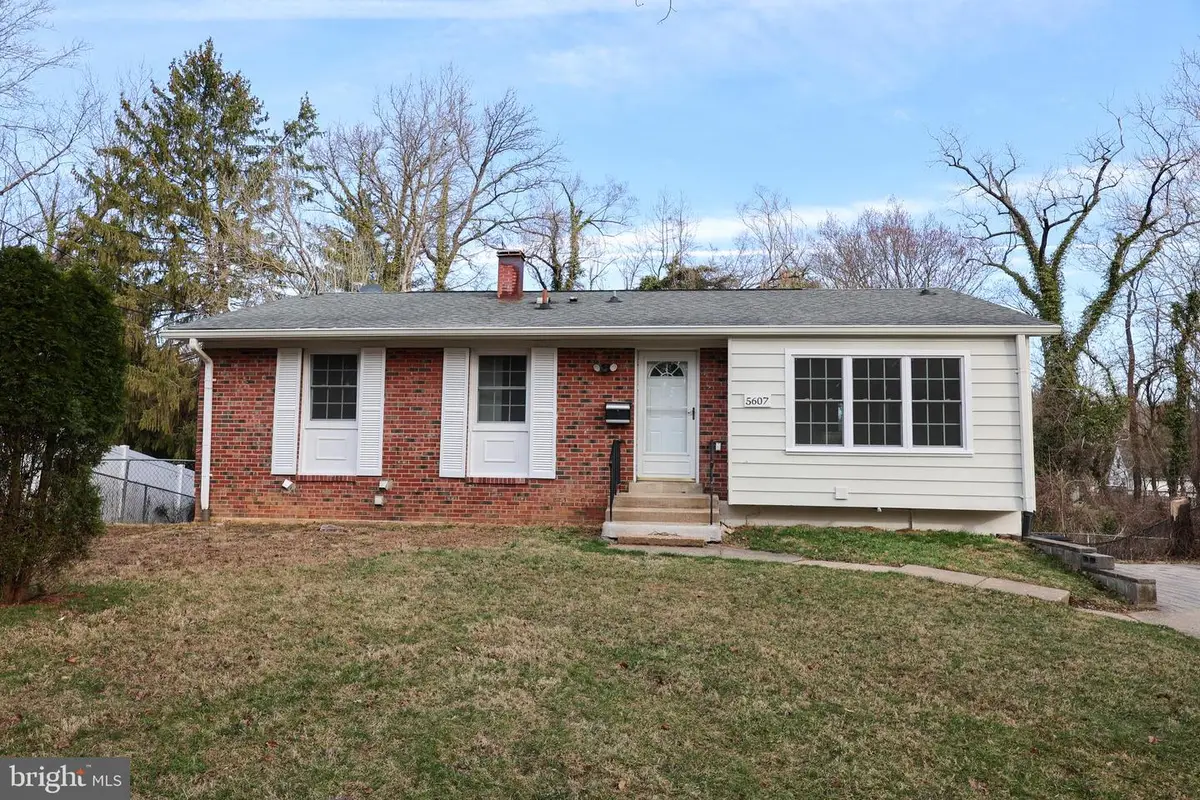 5607 Pier Dr, Rockville, MD 20851 - #1