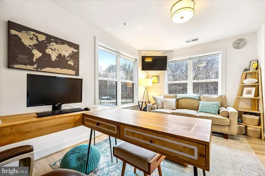 3717 Blue Lobelia Way, Rockville, MD 20852 - #3