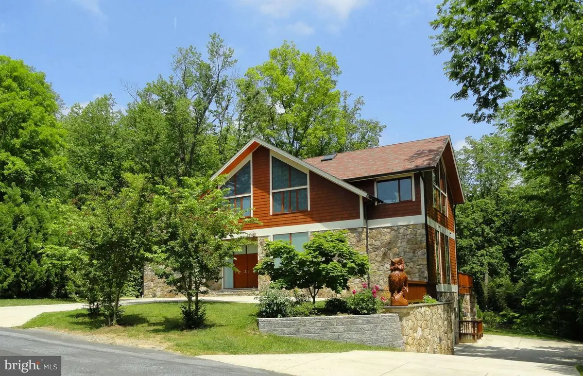 6525 76th St, Cabin John, MD 20818 - #1