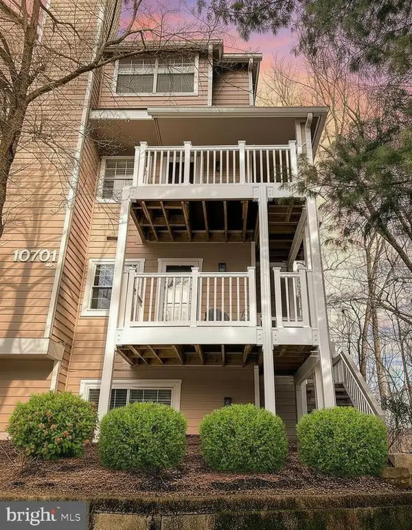 10701 Hampton Mill Ter #100, NORTH BETHESDA, MD 20852