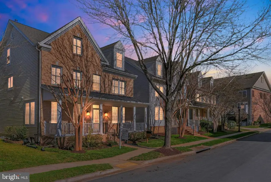 809 Royal Cres, Rockville, MD 20850 - #3