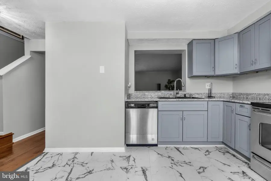 14102 Buck Hill Ct, Burtonsville, MD 20866 - #3