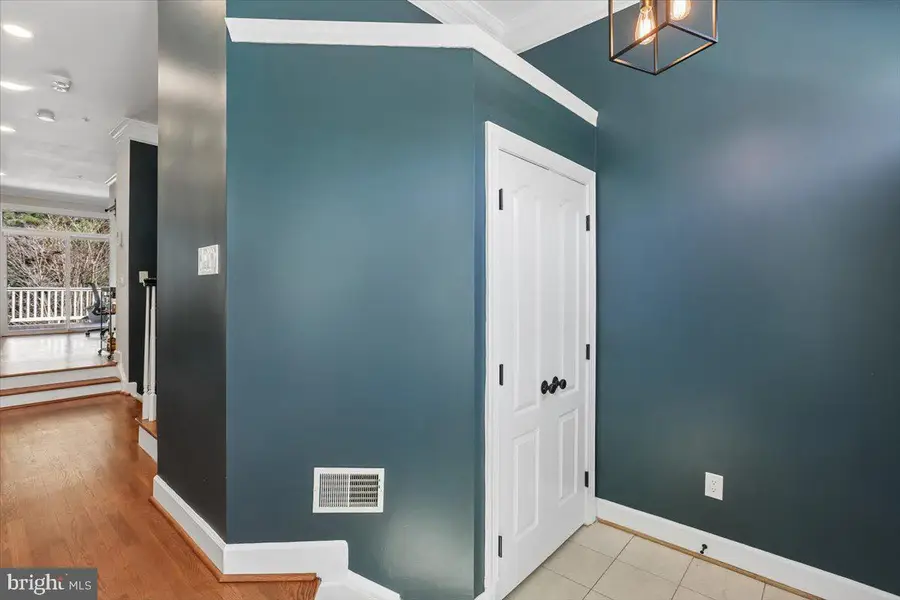 405 Winding Rose Dr, Rockville, MD 20850 - #3