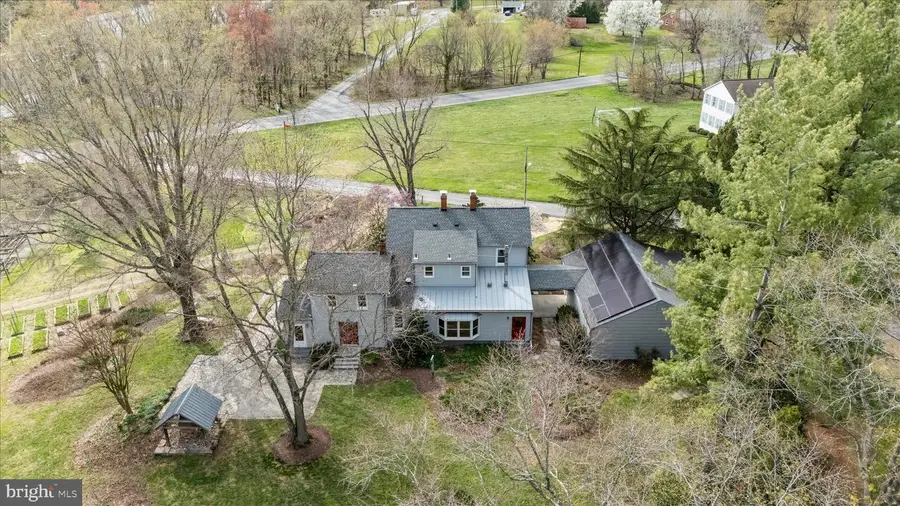 22315 Nicholson Farm Rd, Dickerson, MD 20842 - #2