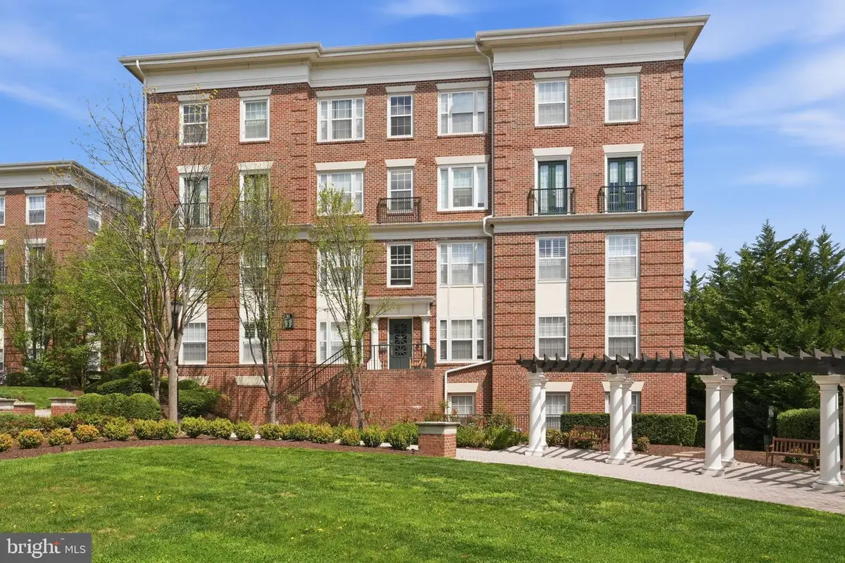 31 Booth St #450, Gaithersburg, MD 20878 - #1