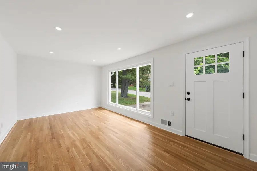 9912 Grayson Ave, Silver Spring, MD 20901 - #3