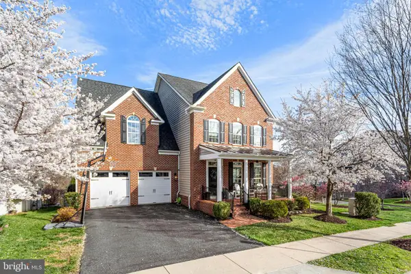 22531 Winding Woods Way, CLARKSBURG, MD 20871