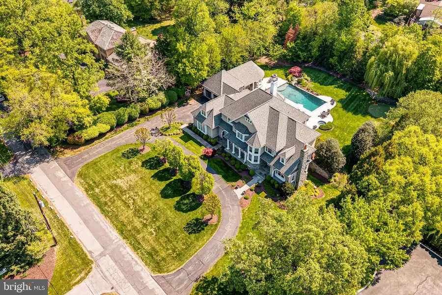 10021 Counselman Rd, Potomac, MD 20854 - #2