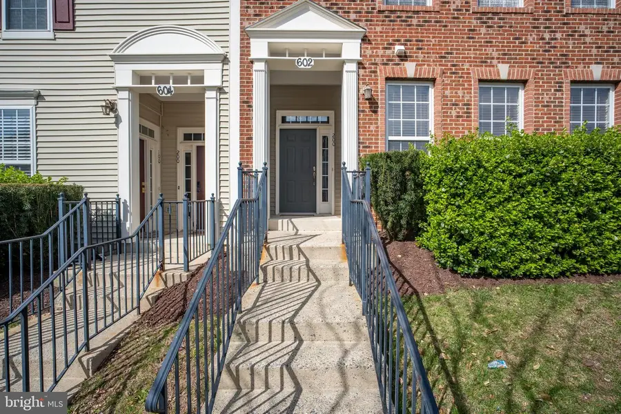 602 Highland Ridge Ave #200, Gaithersburg, MD 20878 - #2