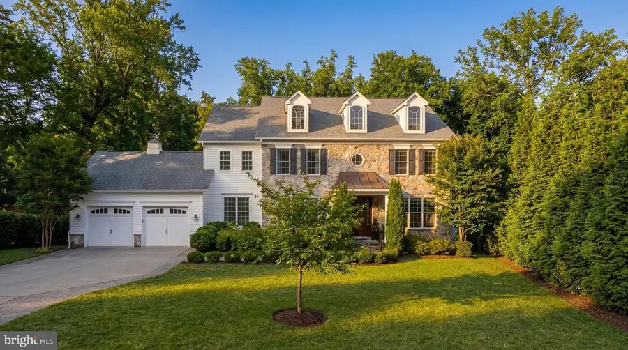 3708 Cardiff Ct, Chevy Chase, MD 20815 - #2