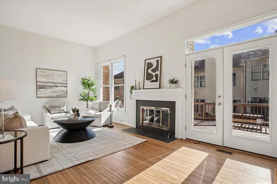 4815 Cloister Dr, Rockville, MD 20852 - #3