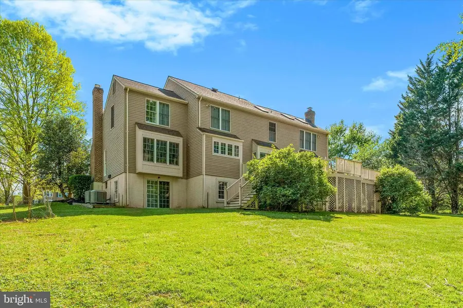 7913 Briarheath Ct, Gaithersburg, MD 20882 - #3