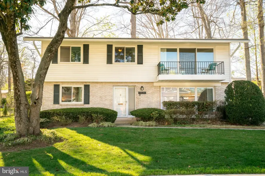 13820 Arctic Ave, Rockville, MD 20853 - #3