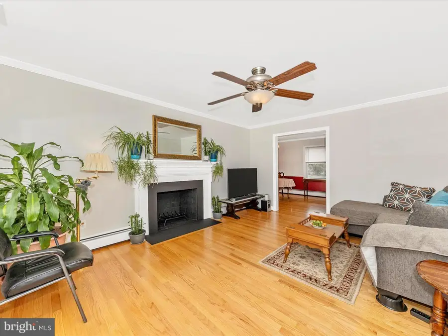 26714 Howard Chapel Dr, Damascus, MD 20872 - #3