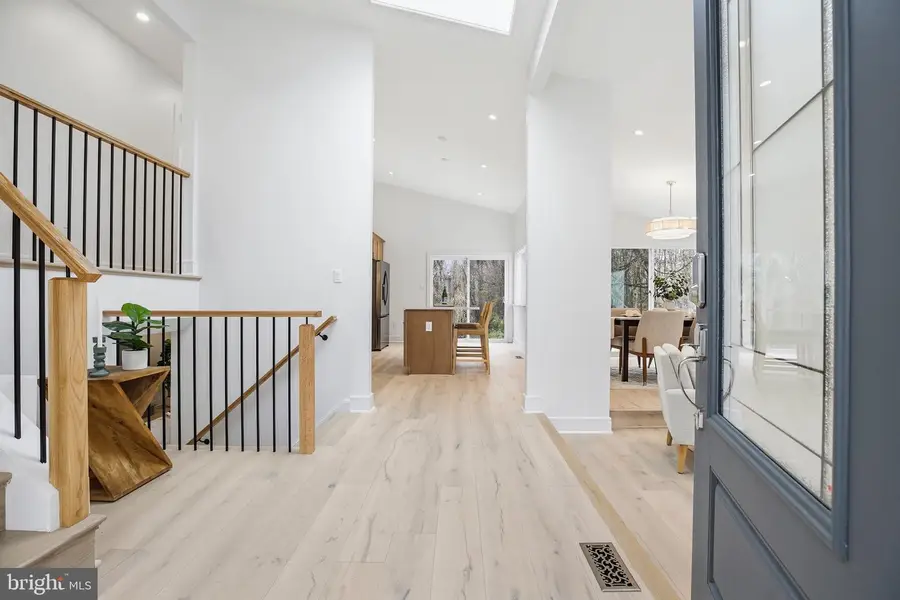 14828 Fireside Dr, Silver Spring, MD 20905 - #2