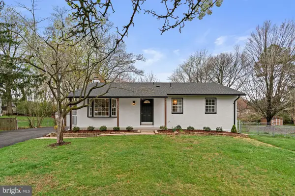 24320 Log House Rd, GAITHERSBURG, MD 20882