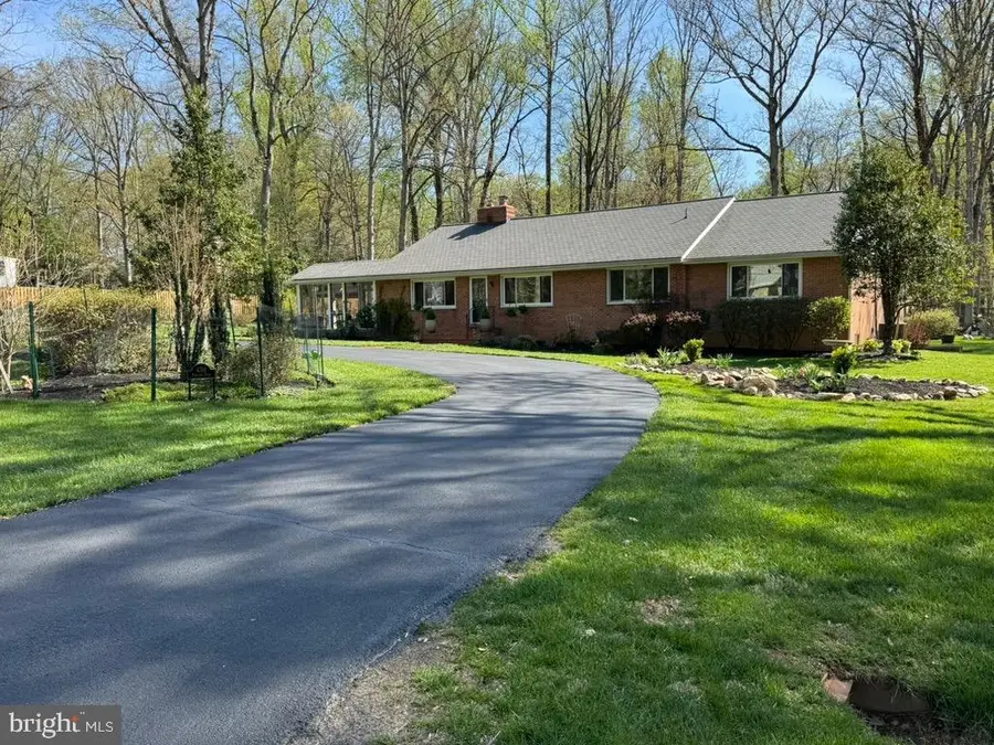 4318 Pinetree Rd, Rockville, MD 20853 - #3