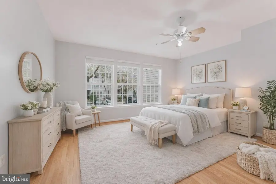 335 Fallsgrove Dr #38, Rockville, MD 20850 - #3