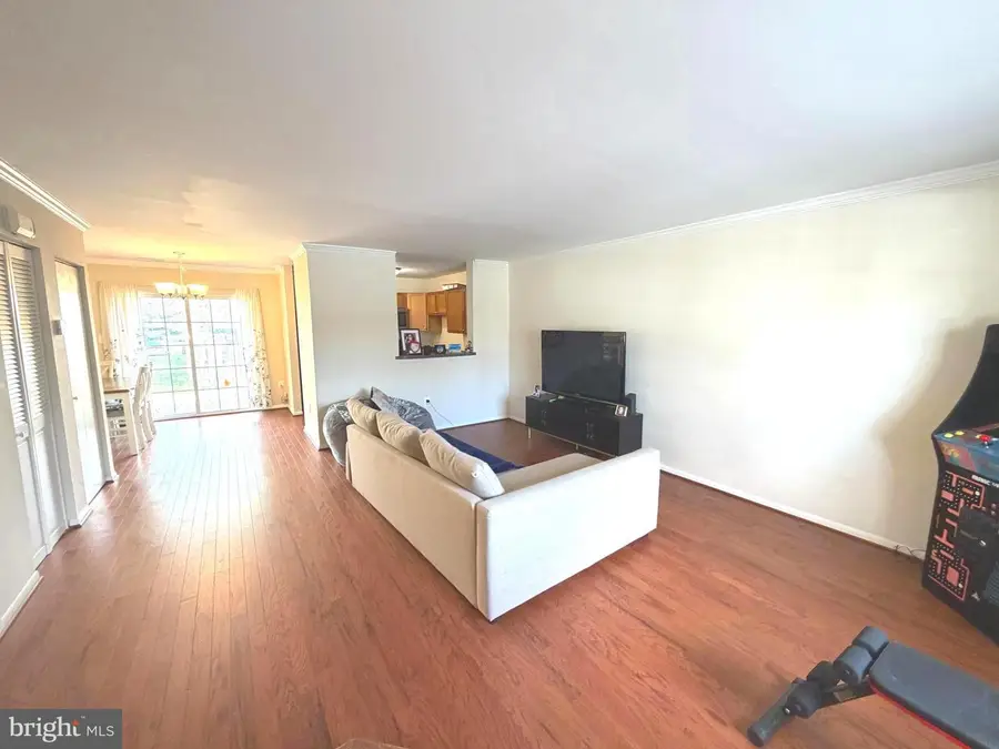 31 Stoney Point Ct, Germantown, MD 20876 - #3