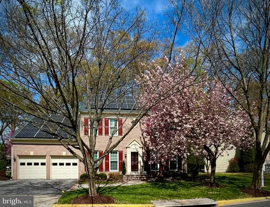 7805 Heritage Farm Dr, Gaithersburg, MD 20886 - #3